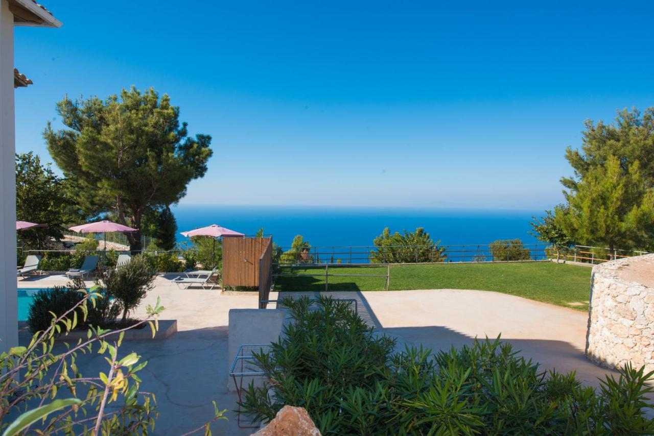 Villa Endless Blue Kalamitsi  Bagian luar foto